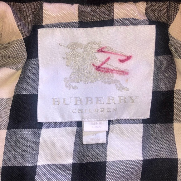Girls Burberry Wool Blend Pleated Coat 3T - Picture 9 of 9